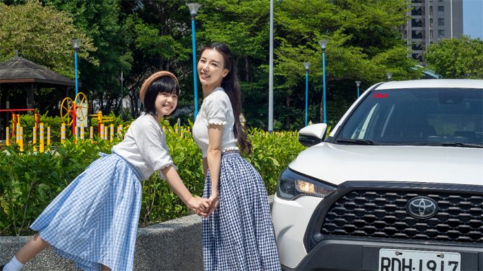 公共運輸搭配共享租車服務,串聯旅程最後一哩路(圖由iRent提供)