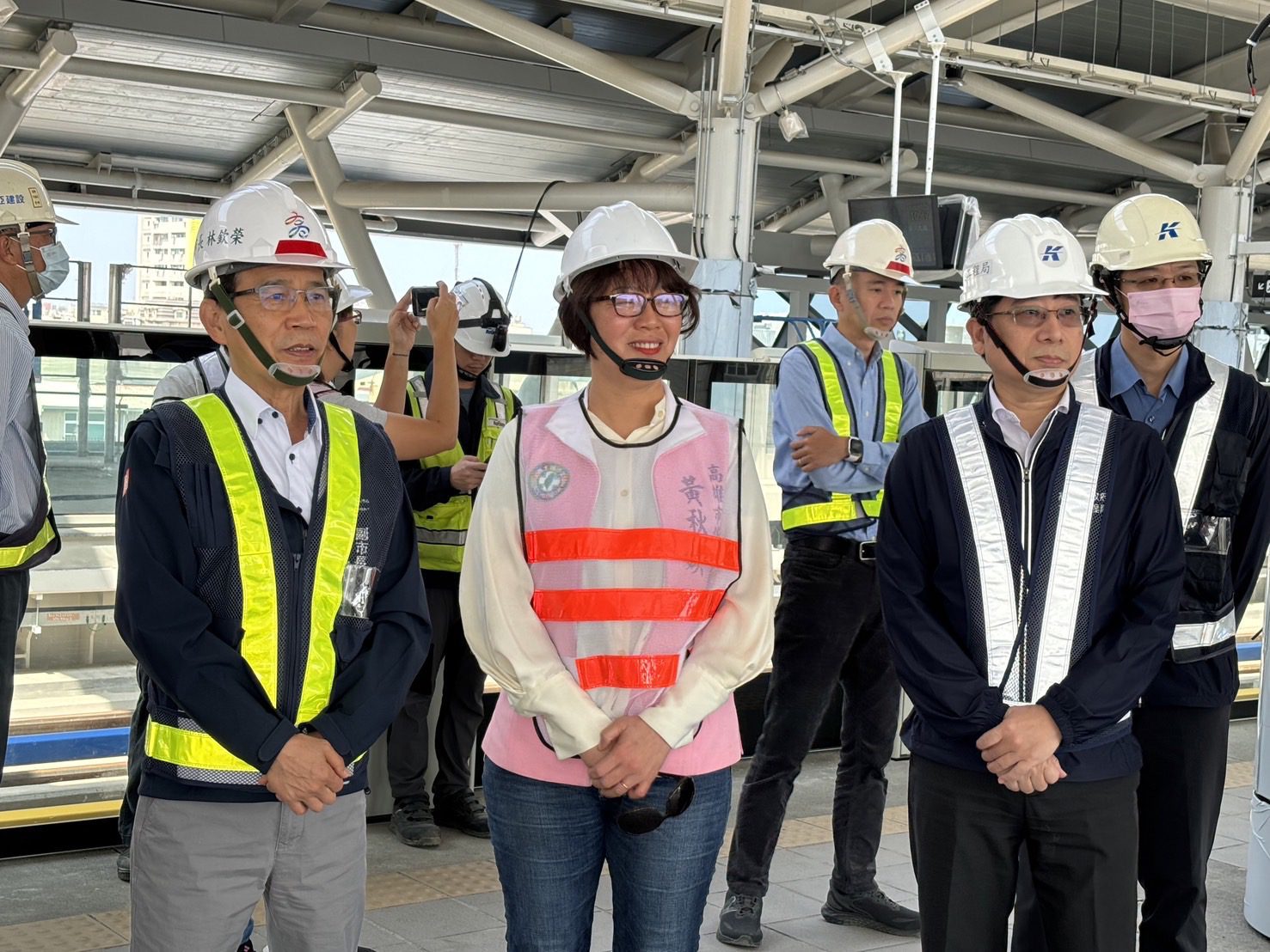 北高新都心成形  岡山火車後站跨站天橋聯通捷運站六月同步啟用