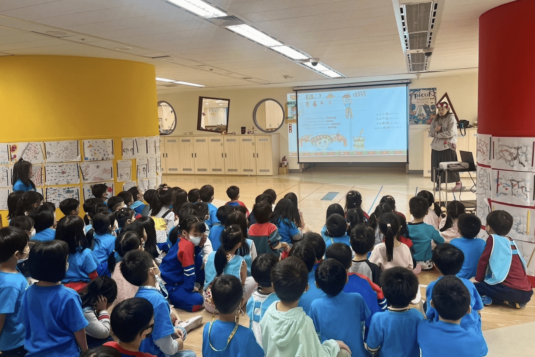 原民文化饗宴     Picul泰山森林書屋走進新北市府員工幼兒園     小朋友全情投入