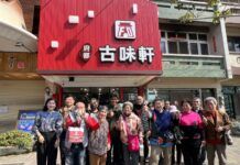 成功連任服務處雖搬家 李啟維仍回安平路舉行感恩禮拜