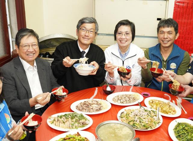 安心享客家粄食！ 楊文科宣布營養午餐5月恢復粄條