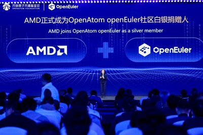 Maria Tang speaking at the summit