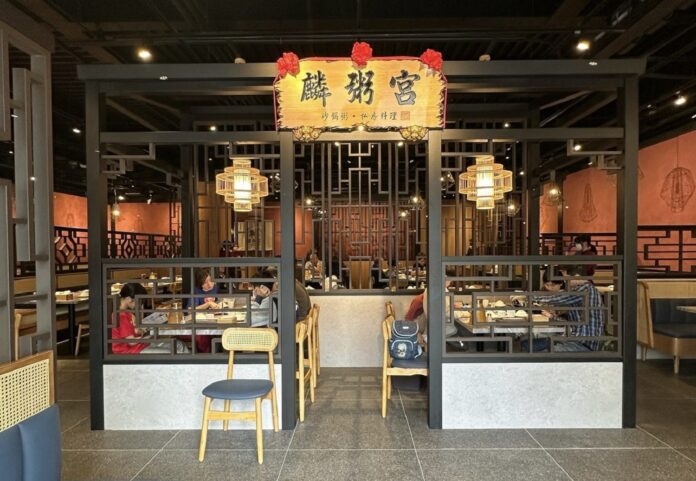 e3b2fd54047ba2c6f50fc4b23fb48306