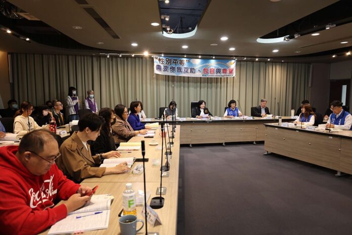 087ea52038466ae3d357a06a6e661fd8