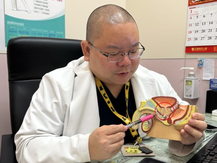 106121-140663413206188920821368246005088-40688526076893311279041354