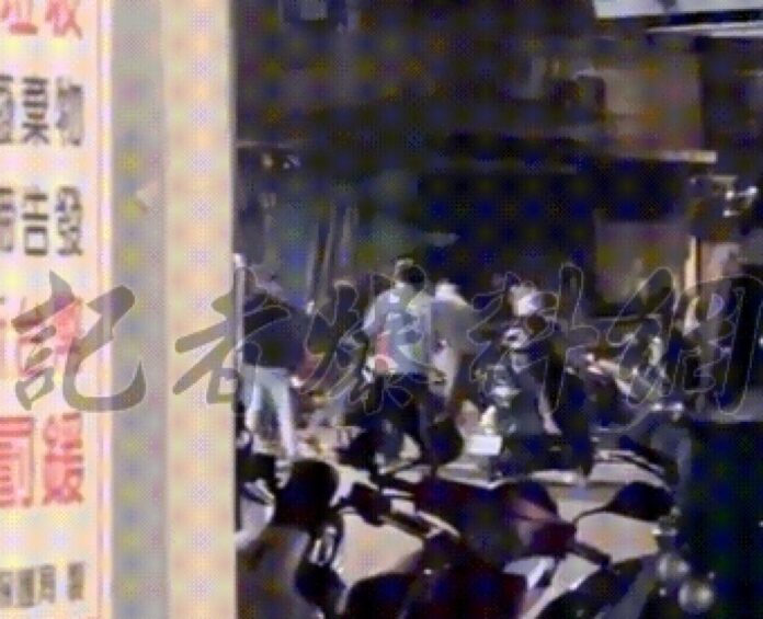 113924-634318762977808783396372721940328729562843338331001024535077099929