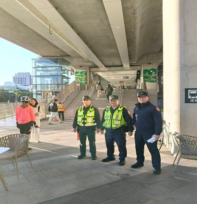 115666-895819676700804198909360387809476391810116798704854779457332861