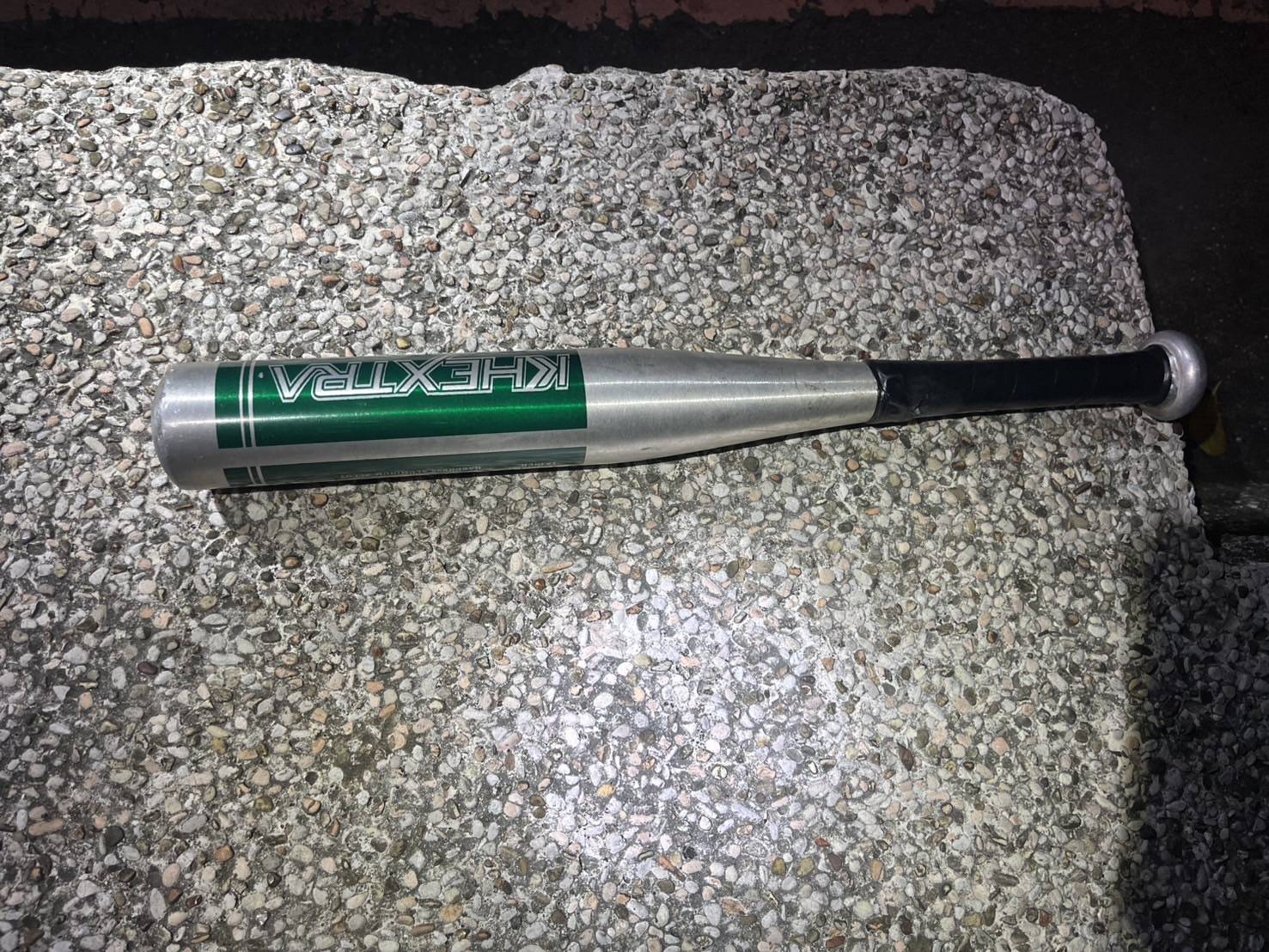 ▲不爽先前挨揍!少年揪3友撞球場「圍毆堵人」 警速逮人全送辦…車內搜出鋁球棒(圖/民眾提供)