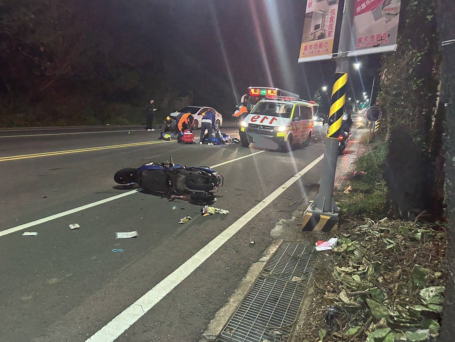 左轉害命! 澎湖203線轎車撞機車 女騎士送醫搶救仍不治