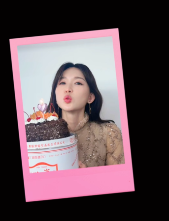 林志玲慶生感動落淚。(圖/翻攝林志玲小紅書)