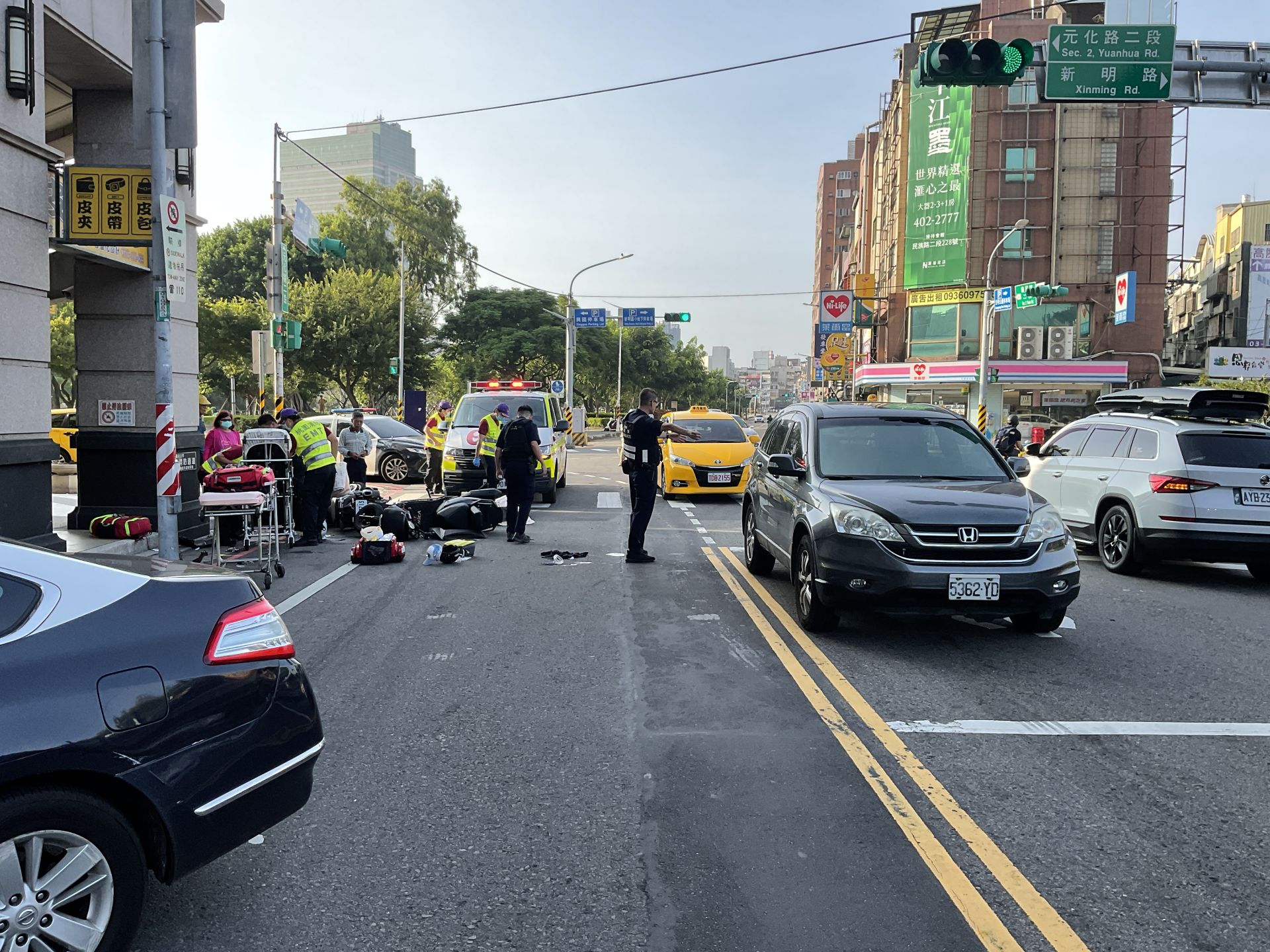 桃園市中壢區民權路、元化路口，前（3）日清晨6時許發生1起死亡車禍。