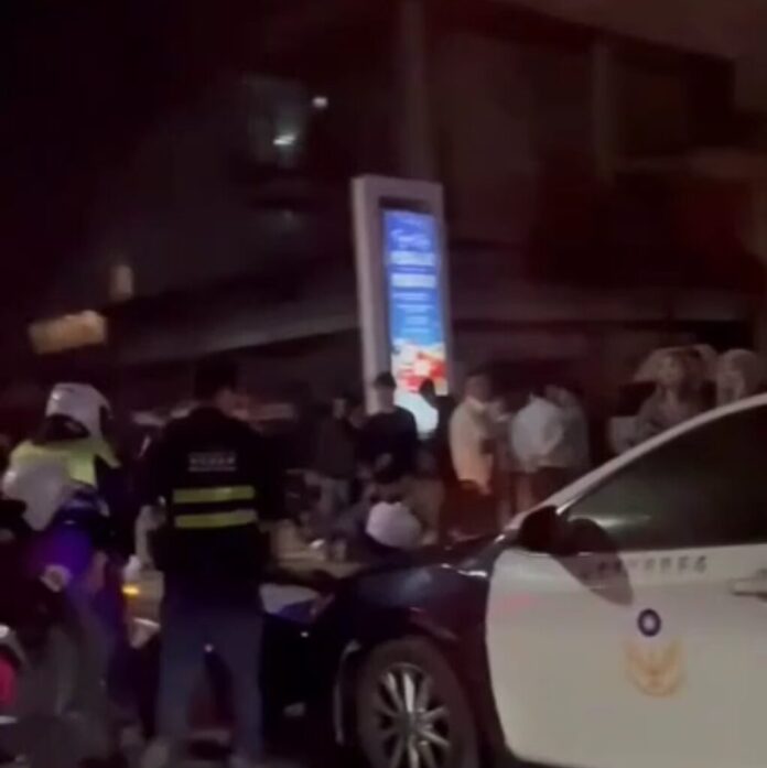 119024-285806781494253151850161189051953824392665086253255021861