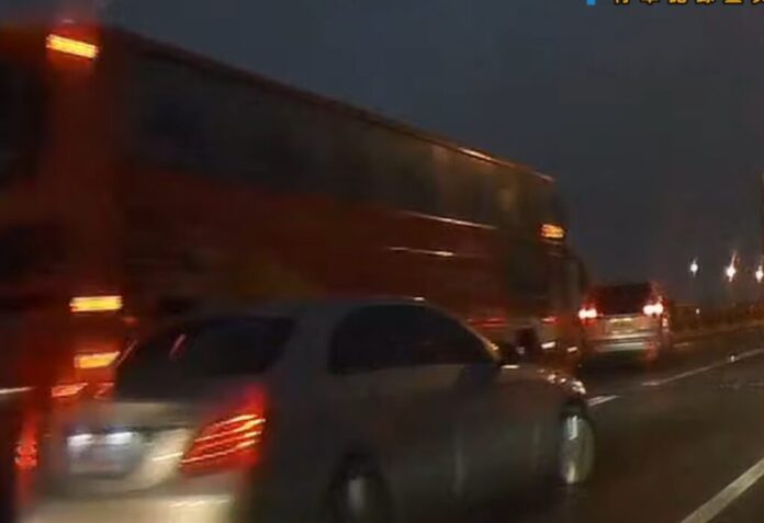 119509-694348305429357279723699075219346274048945163523998436573503229923