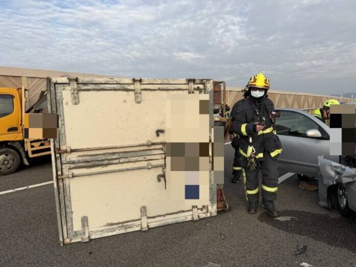 122907-997062752298622100470609467824879180655096376074167286208