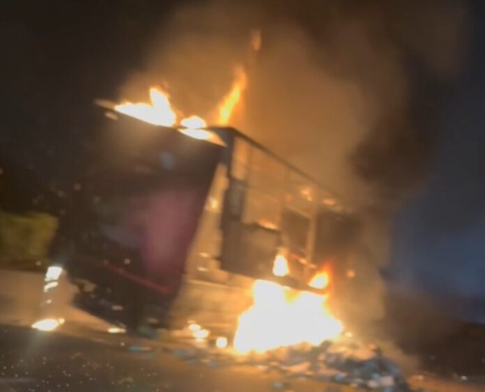 129376-342937454063202989596646655692805748546787395333233495375111532402