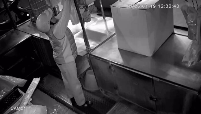 129420-392858337974213460323194716853737727474613575138599952436391453193