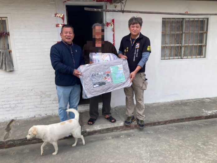 156005c5baf40ff51a327f1c34f2975b-43