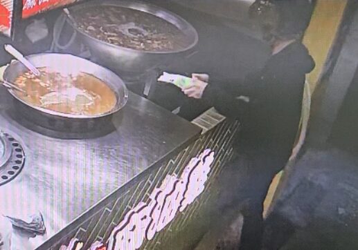 知名連鎖餐廳「莊家班麻油雞」分布於雙北市包括北投、士林、淡水、文山、蘆洲、中和等地區共10家分店，於昨（31）日跨年傍晚16時許起，遭到計畫性的惡意騷擾。