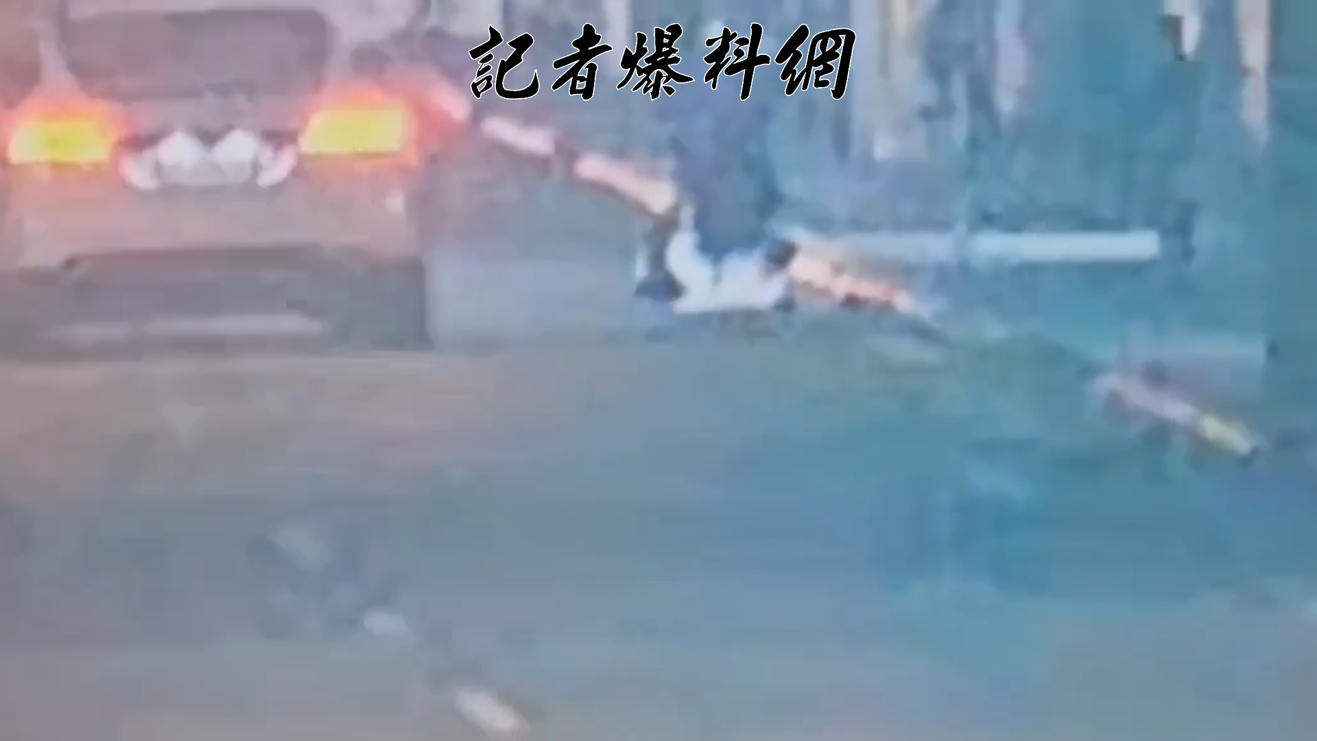 台北市大安區濟南路昨（17）日深夜驚傳斧頭砍人案！