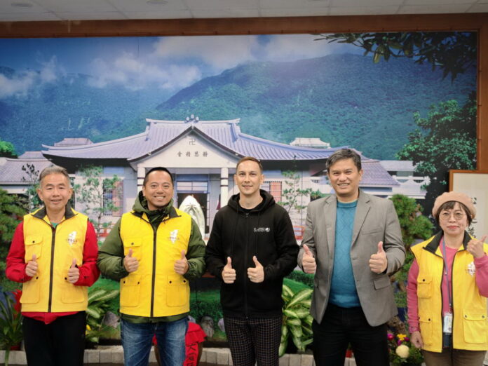 MS4HP2gaEW3yrXX4oPxh