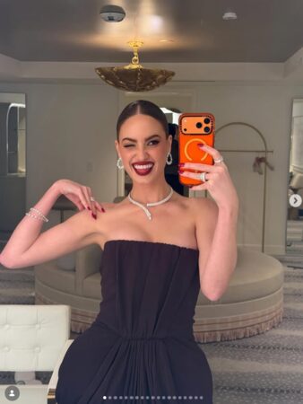 海莉貝莉爆料因前夫「下面太大」才導致離婚。（圖／翻攝IG）