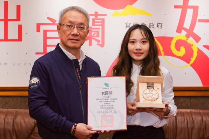 opny6UkVVavNovTRGEcF