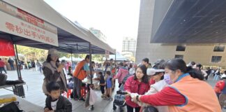 ▲台中市「風火輪救援隊－119消防體驗×滑步車挑戰賽」消防節活動，透過親子同樂的方式，讓孩童化身「小小風火輪救援隊」。