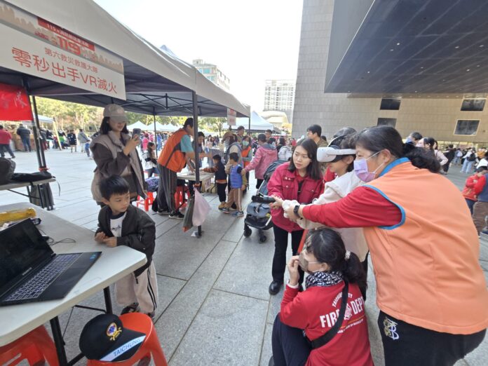 ▲台中市「風火輪救援隊－119消防體驗×滑步車挑戰賽」消防節活動，透過親子同樂的方式，讓孩童化身「小小風火輪救援隊」。