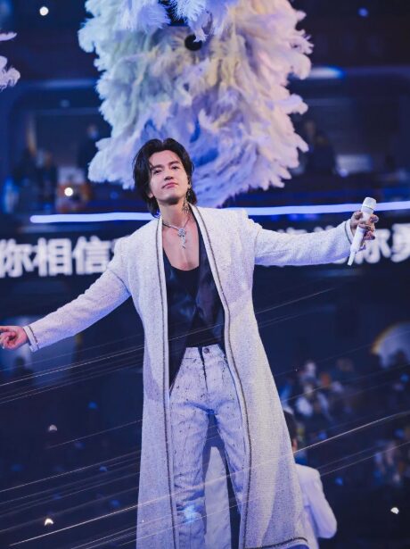 言承旭演唱未發表的新歌。（圖／相信音樂提供）