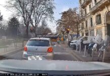 影音/米蘭電車出軌撞進建物 釀2死38傷慘劇