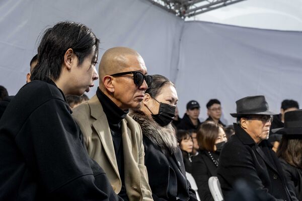 具俊曄穿27年前大S送的大衣。(圖/經紀公司提供)