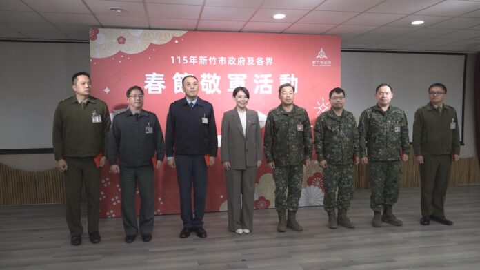 國軍弟兄堅守崗位 高虹安送加菜金慰問