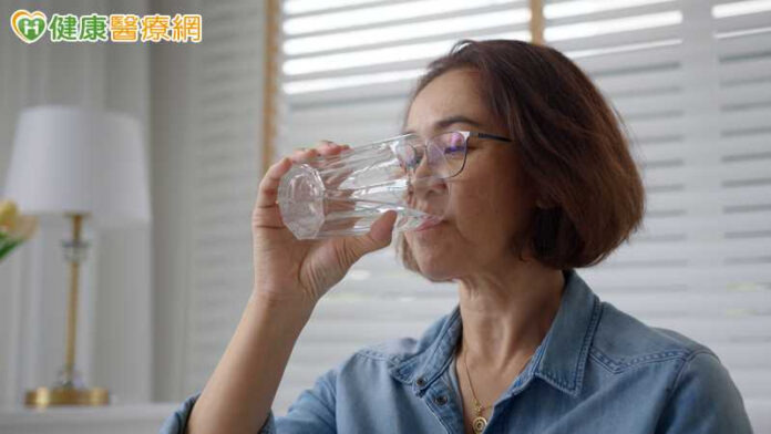 01e95f147399a7d06c91d988f61ccec7_l