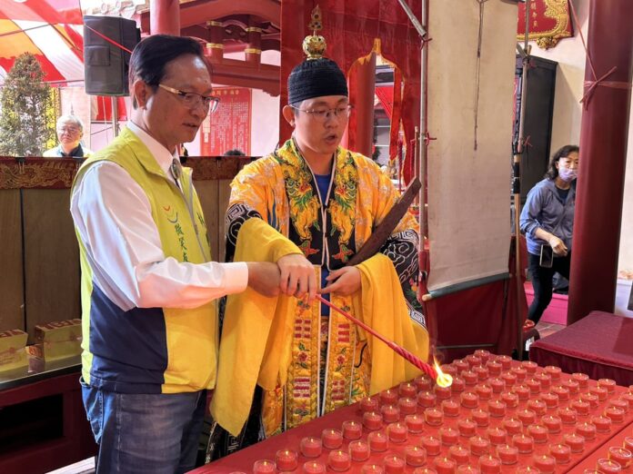 0hnB8CYB7Zhc4yZYrSru