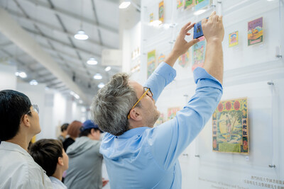 「金沙藝廊」展區同場展示現於澳門「金沙藝廊」舉辦的《流光溢彩‧益隆百年》澳門炮竹時代記憶與美學特展之圖鑑及炮竹包裝招紙珍品，吸引大批國際觀眾到訪細賞，印證澳門跨時代文化的國際吸引力。