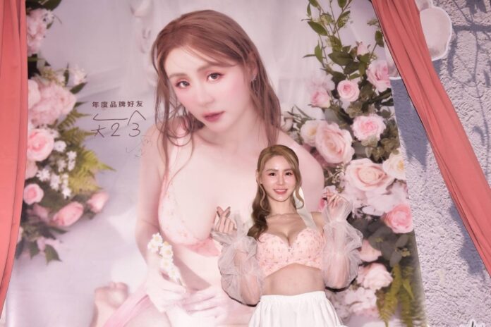 1ayZ0ogYMMfE7EnByxeY