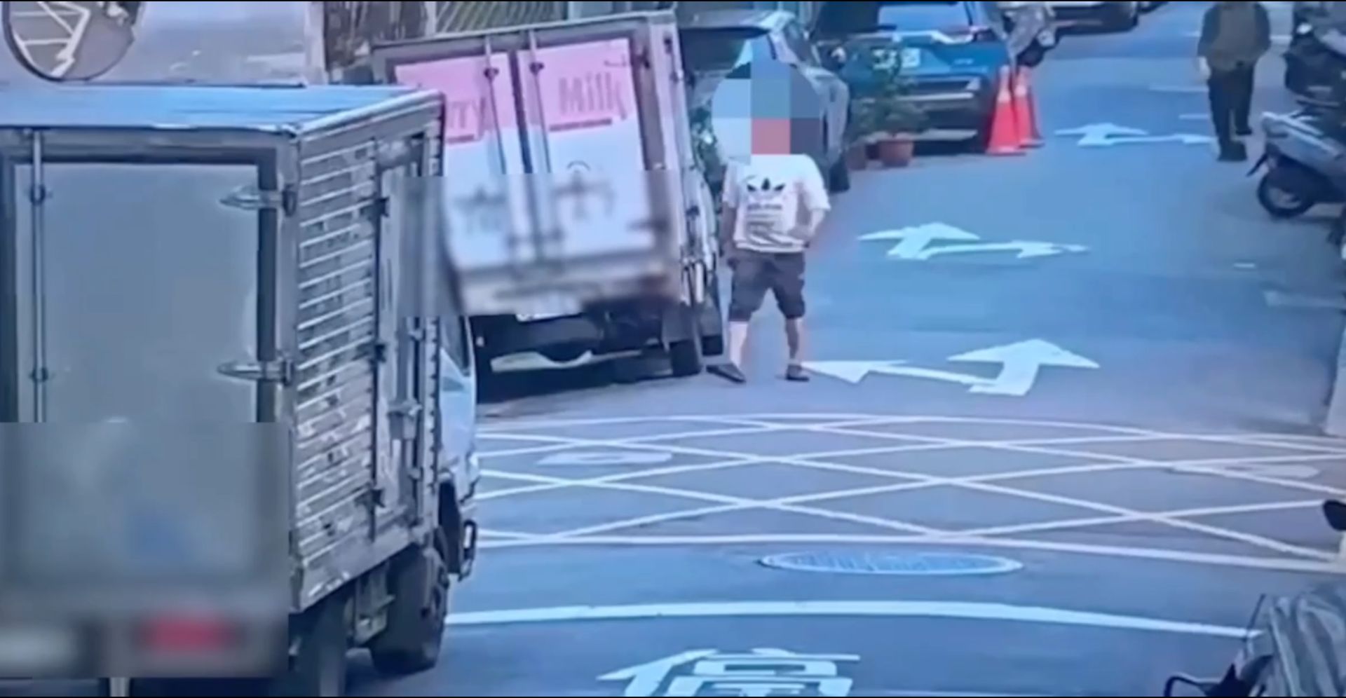 張姓男子持刀刺傷岳父後徒步逃離現場。