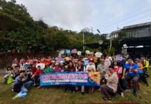 壓力大嗎?南投推「花現美好」健走,2 公里路程結合情緒檢測助解壓