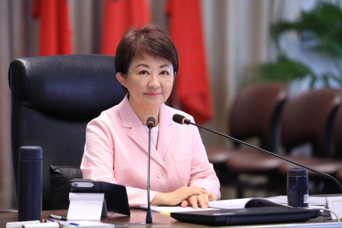 ▲台中市長盧秀燕於今（24）日主持市政會議關心民生議題。（記者廖家賢翻攝）