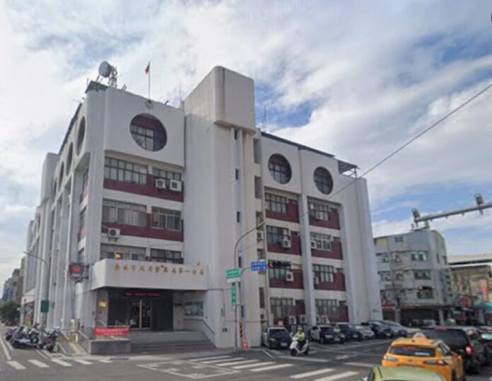 c720b2acad0f5757d56f90d11829139c-5