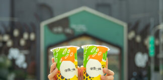 ▲喫茶小舖「黃金美穀」巨型骰子抽整杯 0 元。