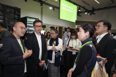 未來巢科技於仁寶電腦展區共同展出 未來巢科技於仁寶電腦展區共同展出