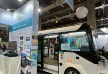 緩解運將荒!台中首創「全電動自駕巴士」水湳落地,串聯綠美圖開啟未來通勤模式