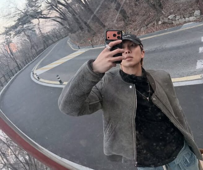 BTS光化門演唱會彩排時，RM腳踝意外受傷。（圖／翻攝RM IG）