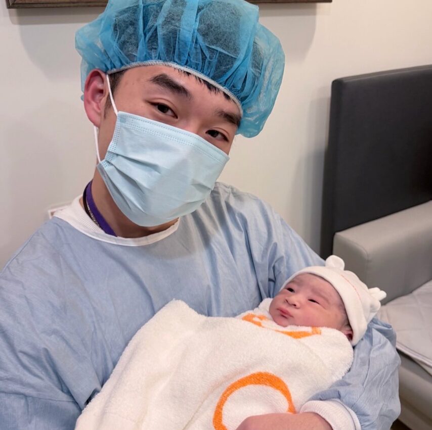 王齊麟和陳詩媛迎接兒子誕生。(圖/翻攝王齊麟IG)