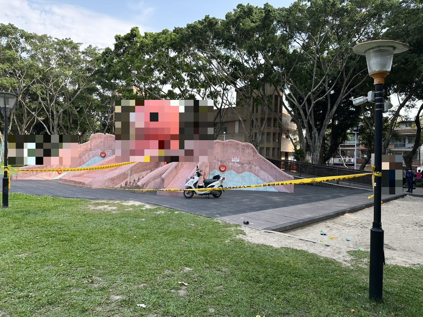 新北市板橋區溪北公園今（22）日清晨驚傳死亡事件。