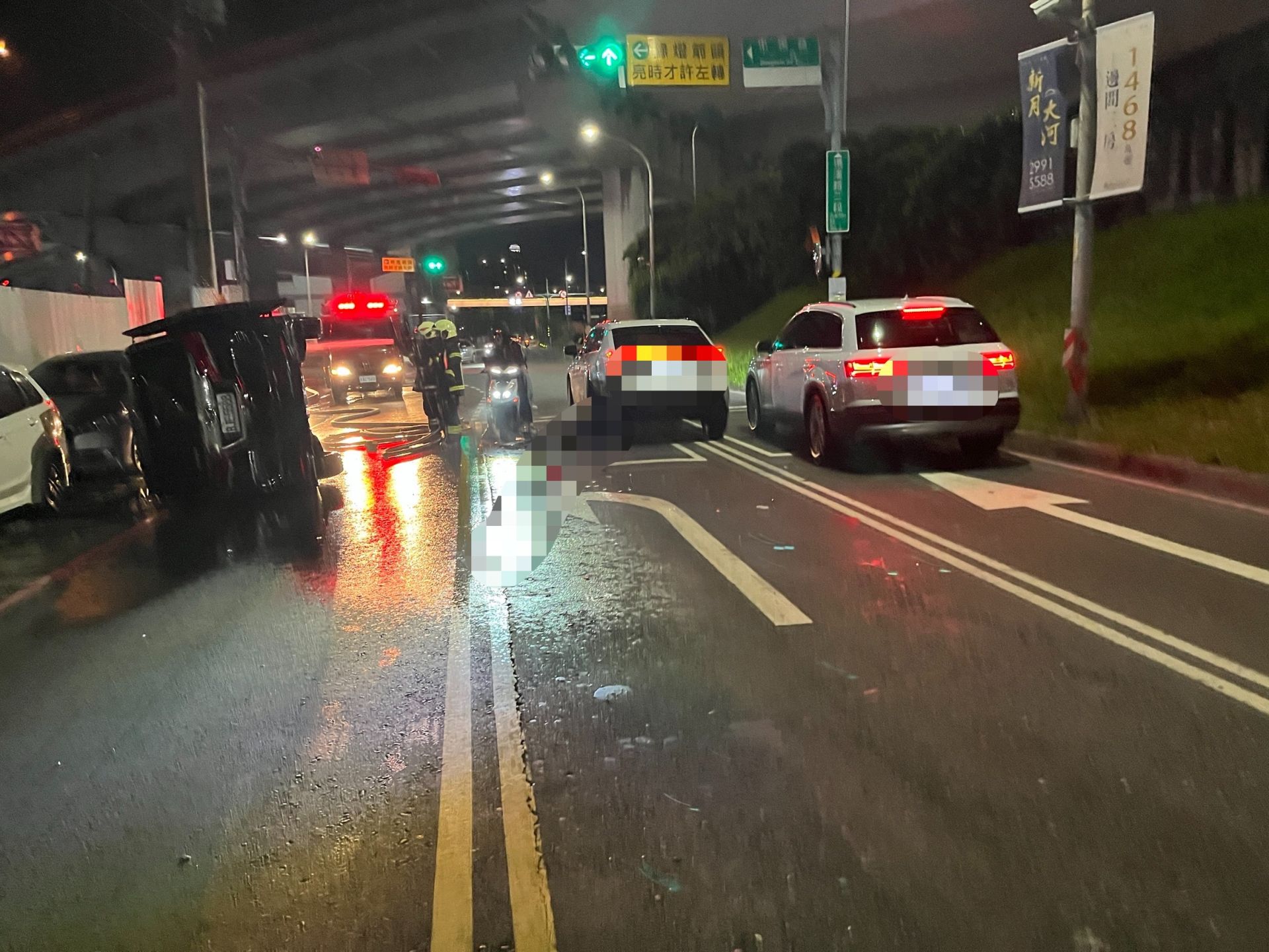 新北市新莊區前（20）日晚間傳出1起追撞翻車事故，卻意外扯出毒駕案。