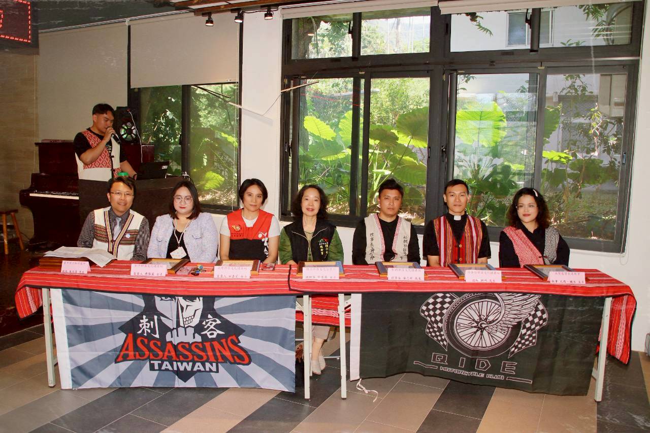 川啟愛心重車協會走入和平山城　串聯企業資源推動偏鄉教育與敬老關懷