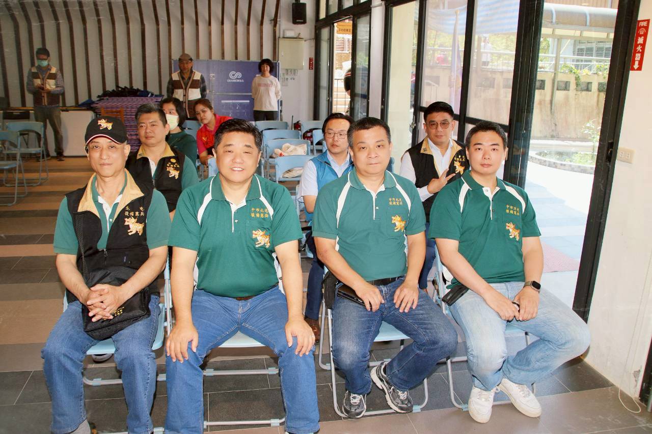 北屯後備憲兵攜手公益團體 深入和平山城關懷偏鄉教育與長者