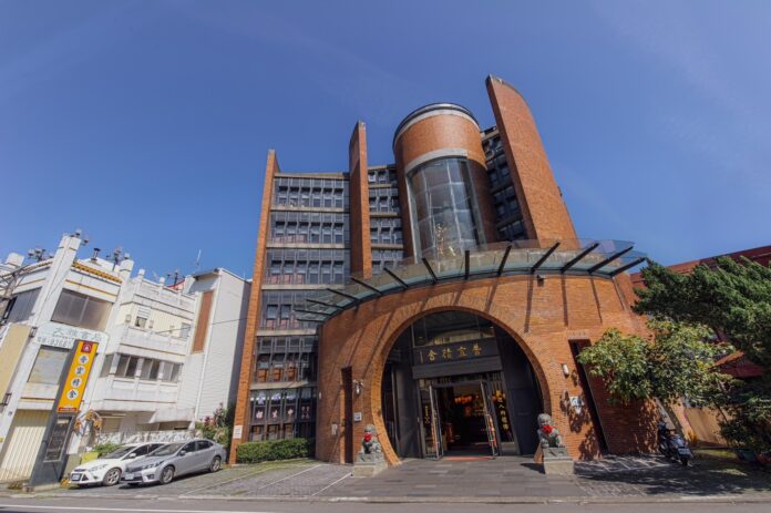 brH3EyAXLssukoD7snOB